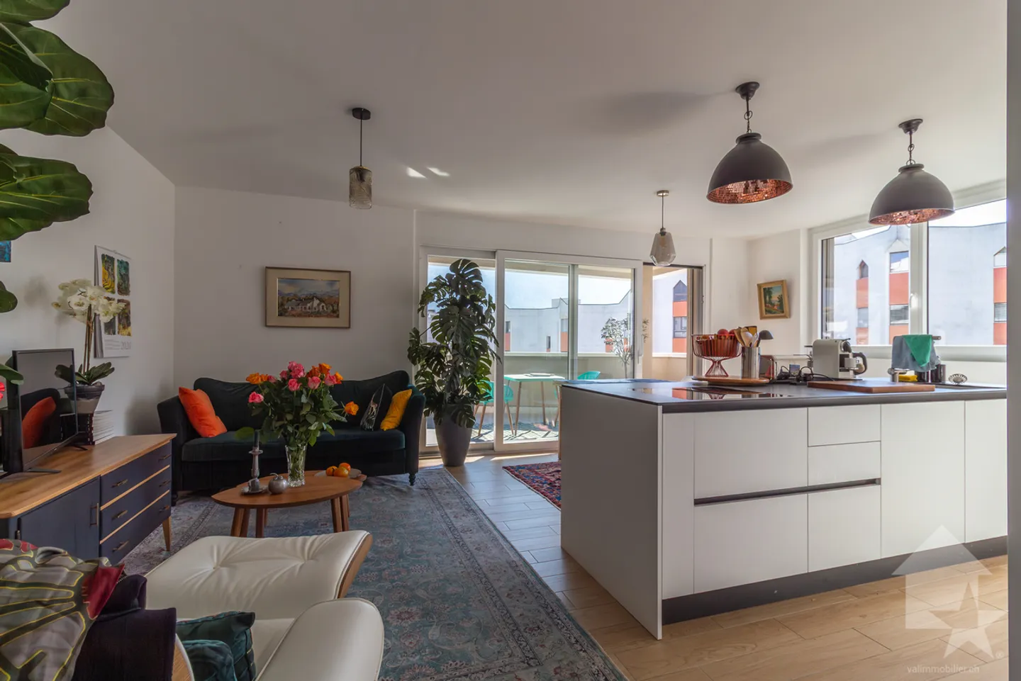 3.5-room apartment with 17 m2 balcony and unobstructed view - Photo 2 of 19