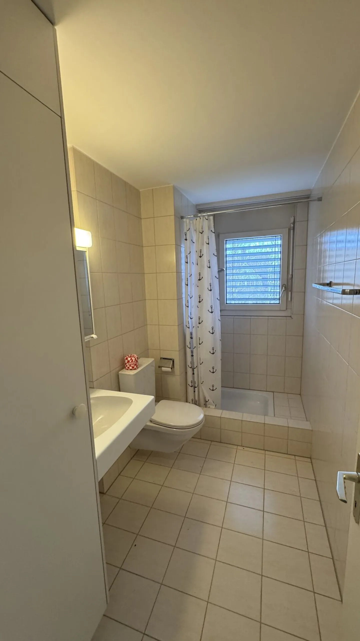 Appartement lumineux de 4,5 pièces dans un emplacement central et calme - Recherche d'un nouveau locataire - Photo 6 sur 8