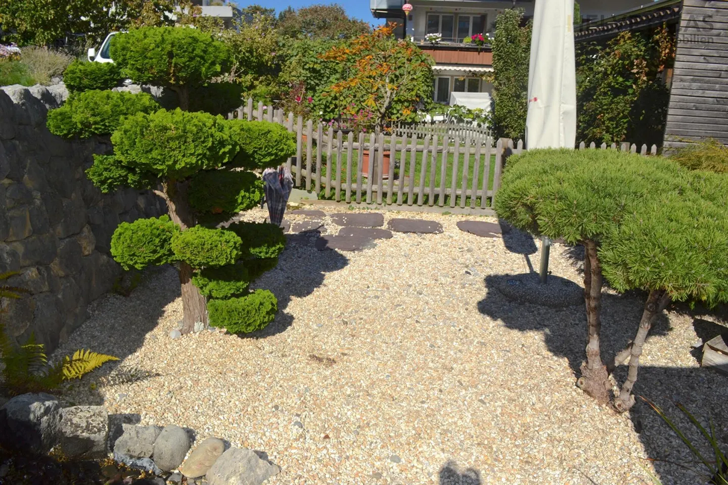 Charming 4.5-room terraced house in Spiez with beautiful views... - Photo 7 of 42