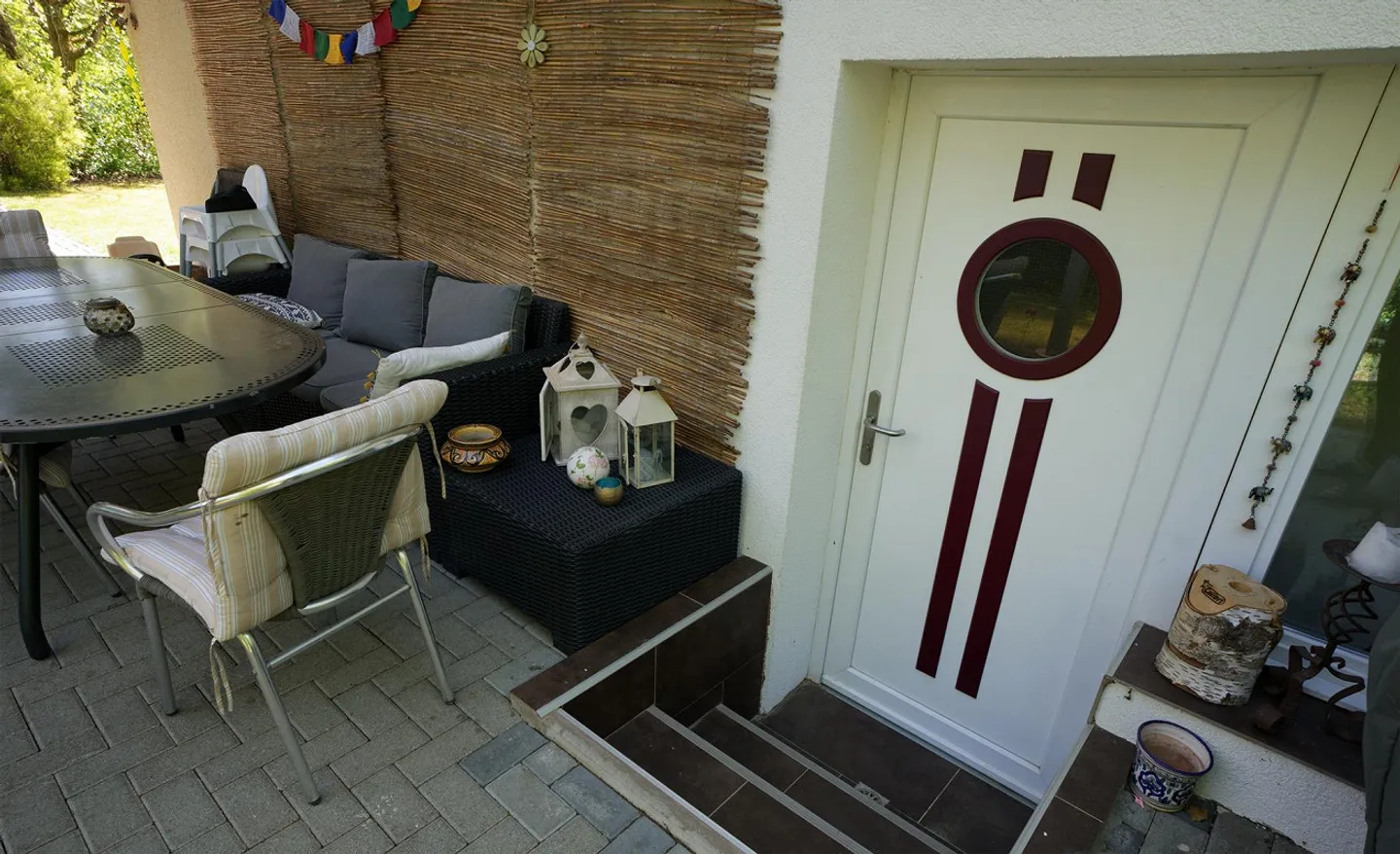 Rare Opportunity: Semi-Detached Family House with Large Garden in Bern - Photo 5 of 14