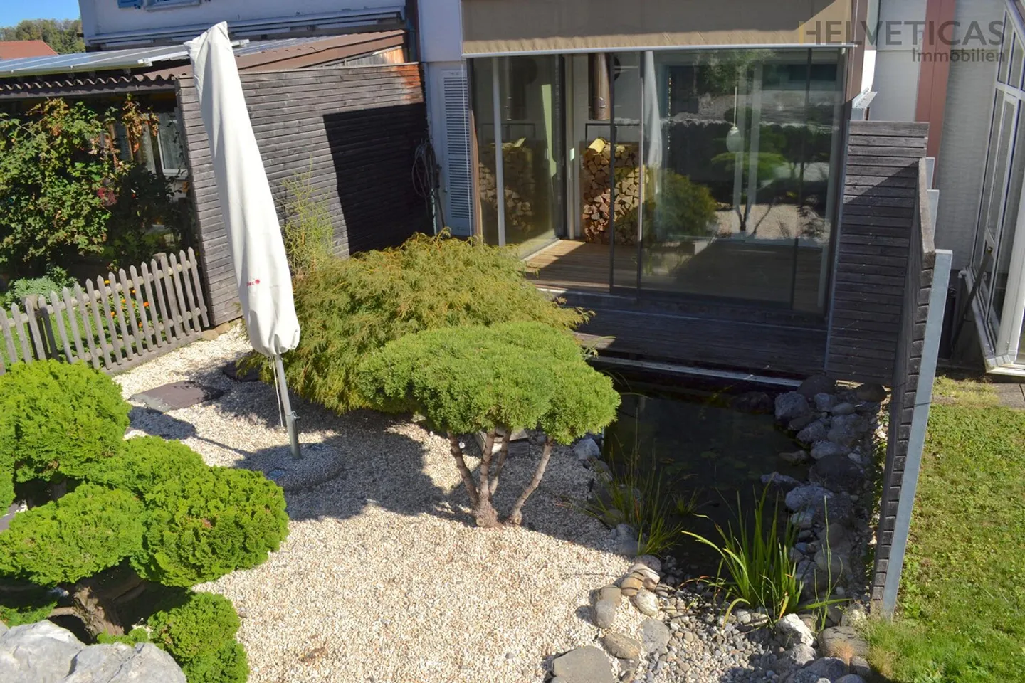 Charming 4.5-room terraced house in Spiez with beautiful views... - Photo 6 of 42