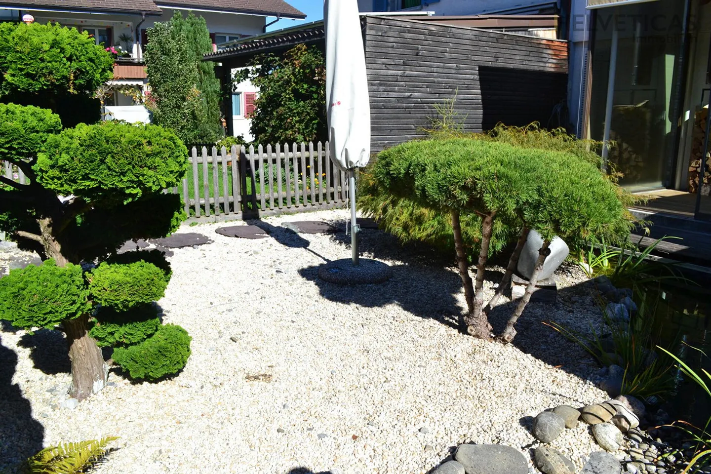 Charming 4.5-room terraced house in Spiez with beautiful views... - Photo 10 of 42