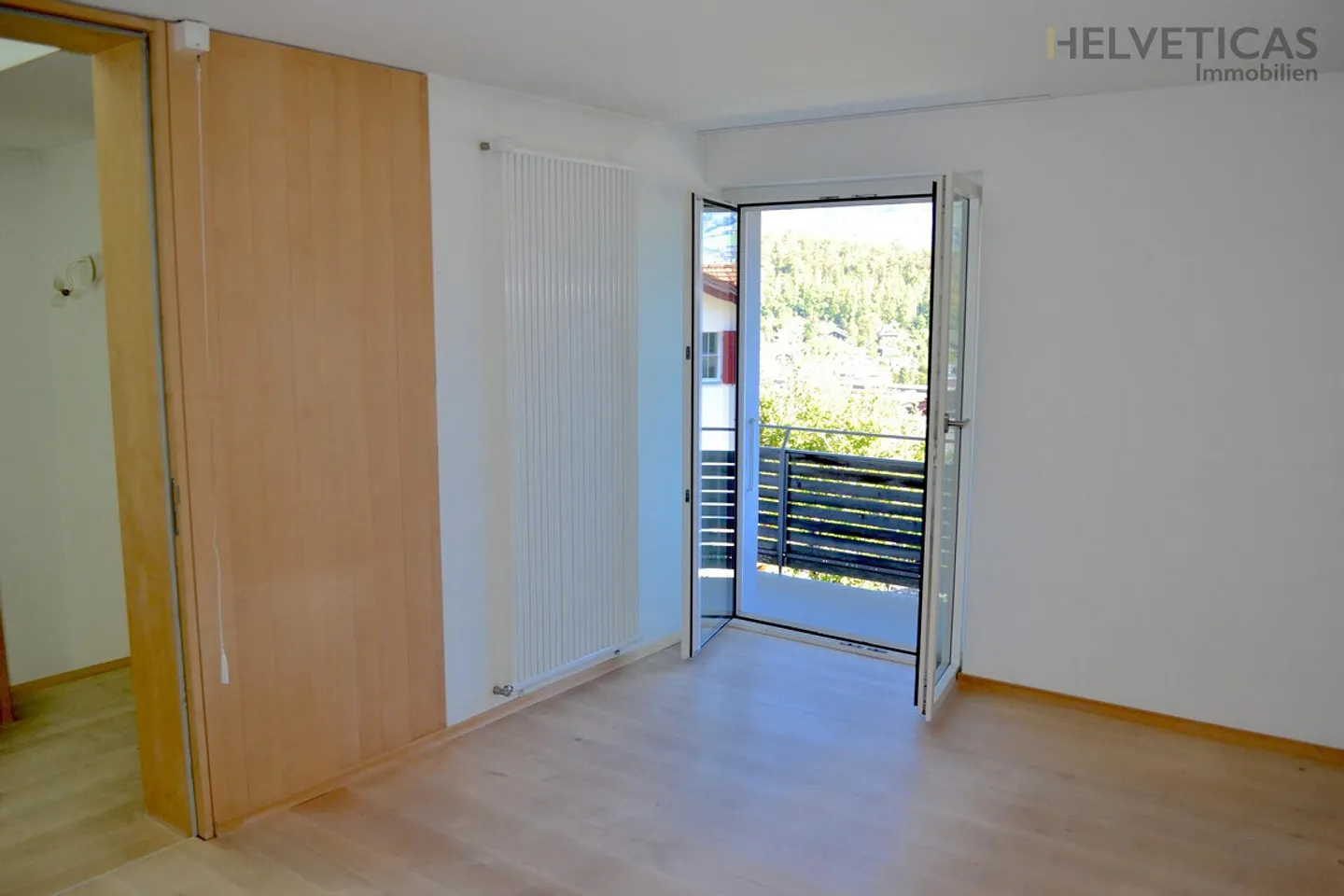Charming 4.5-room terraced house in Spiez with beautiful views... - Photo 24 of 42