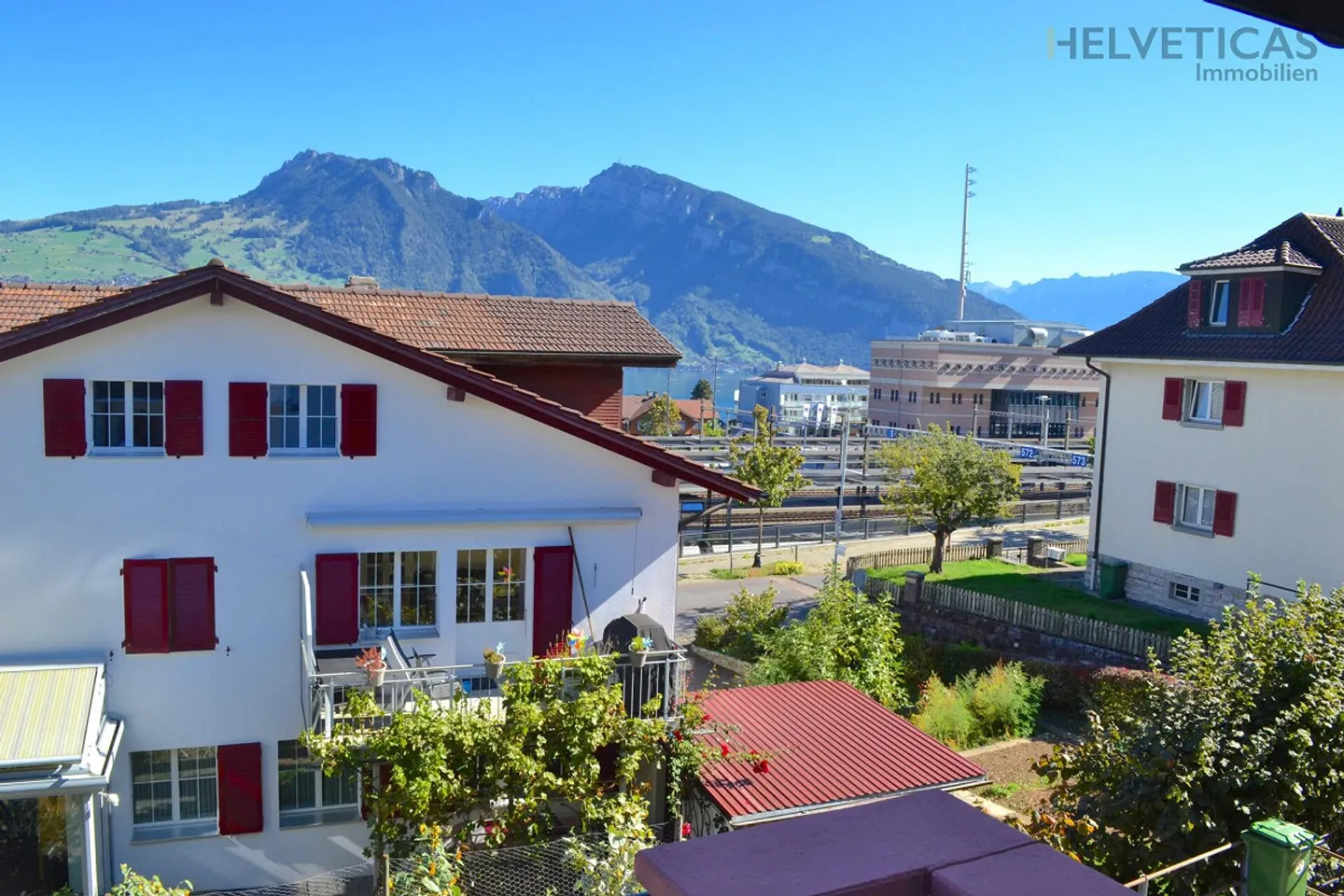 Charming 4.5-room terraced house in Spiez with beautiful views... - Photo 25 of 42