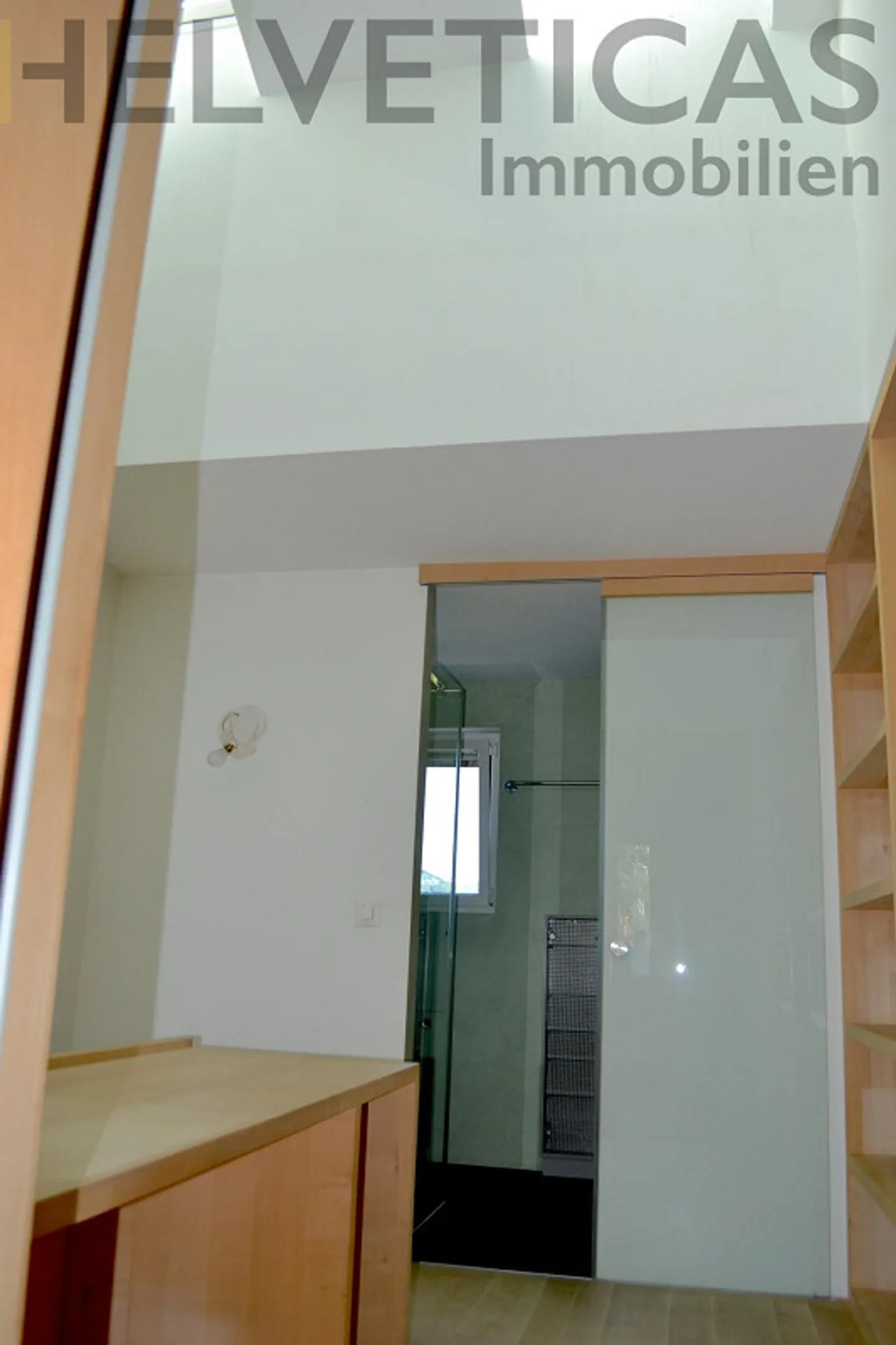 Charming 4.5-room terraced house in Spiez with beautiful views... - Photo 16 of 42