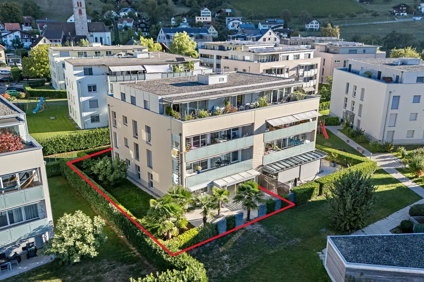 Bellissimo appartamento giardino 4.5 locali con giardino d'inverno - Foto 17 di 19