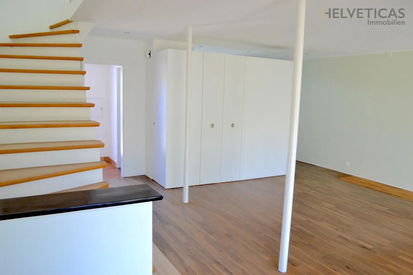 Charming 4.5-room terraced house in Spiez with beautiful views... - Photo 29 of 42