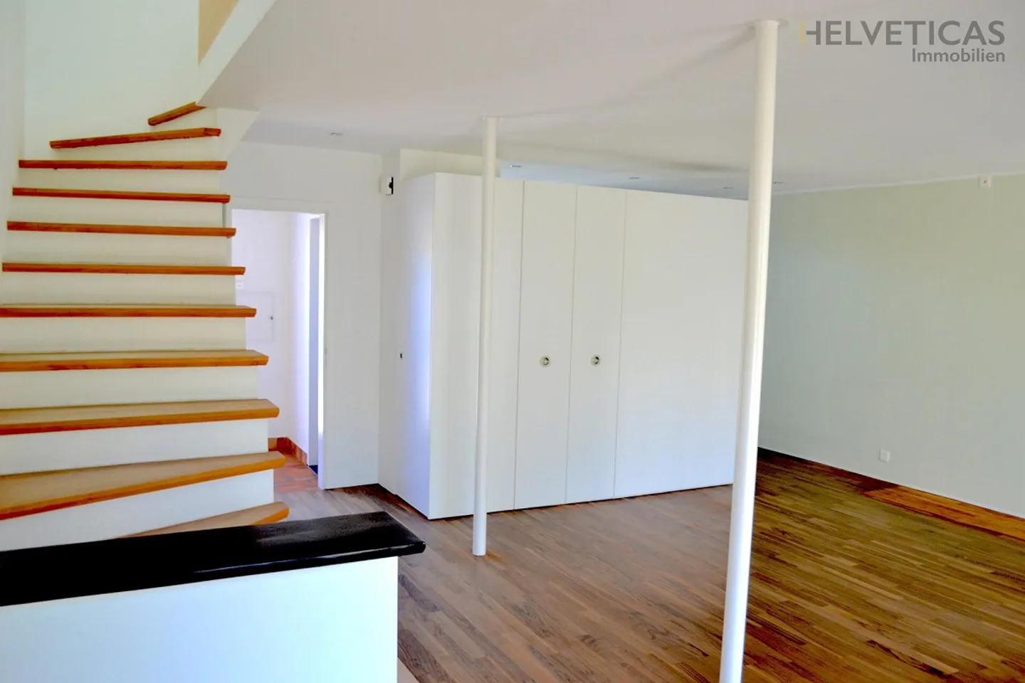 Charming 4.5-room terraced house in Spiez with beautiful views... - Photo 30 of 42