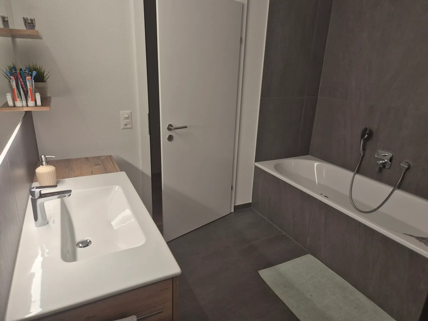 Modernes Terrassenapartment in Lalden - Foto 10 von 12