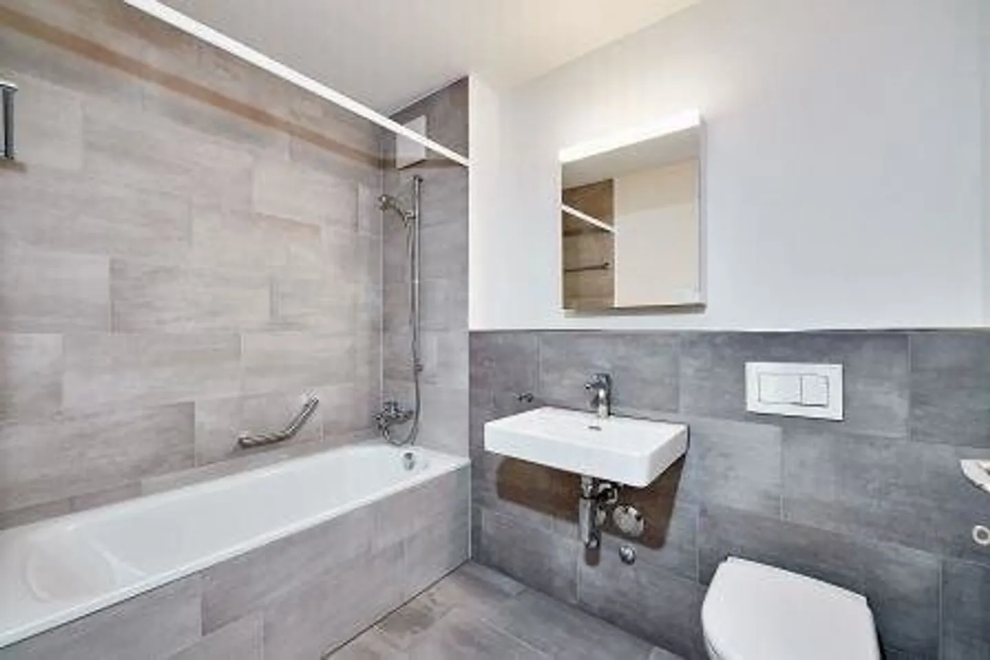 Appartamento moderno con bella terrazza! - Foto 6 di 8