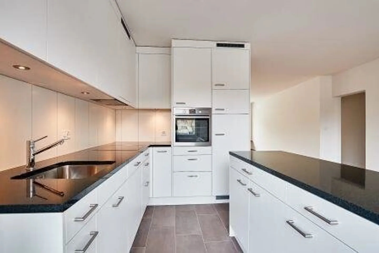 Appartamento moderno con bella terrazza! - Foto 5 di 8