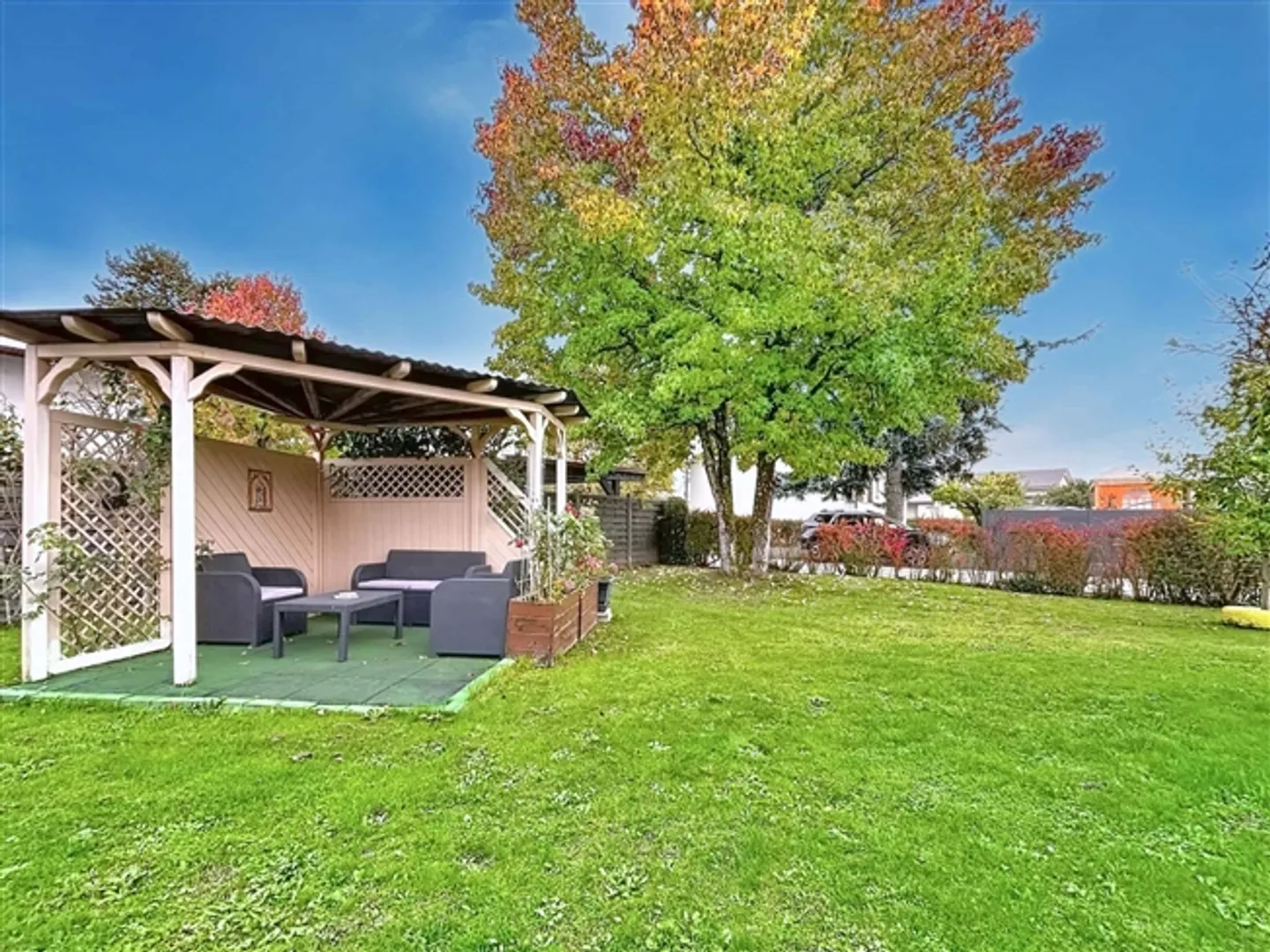 Charmante villa de 4,5 pièces, transformée en villa de 5,5 pièces avec chambre supplémentaire - Photo 10 sur 12