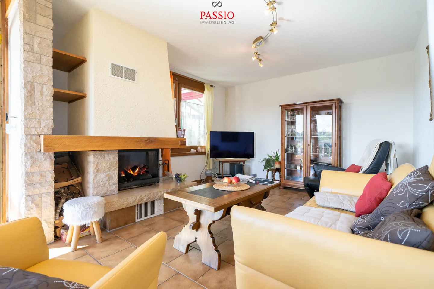 Well-maintained 5.5-room house with winter garden &amp; magnificent view - Photo 2 of 33