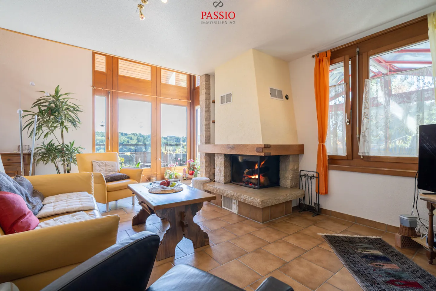 Well-maintained 5.5-room house with winter garden &amp; magnificent view - Photo 5 of 33