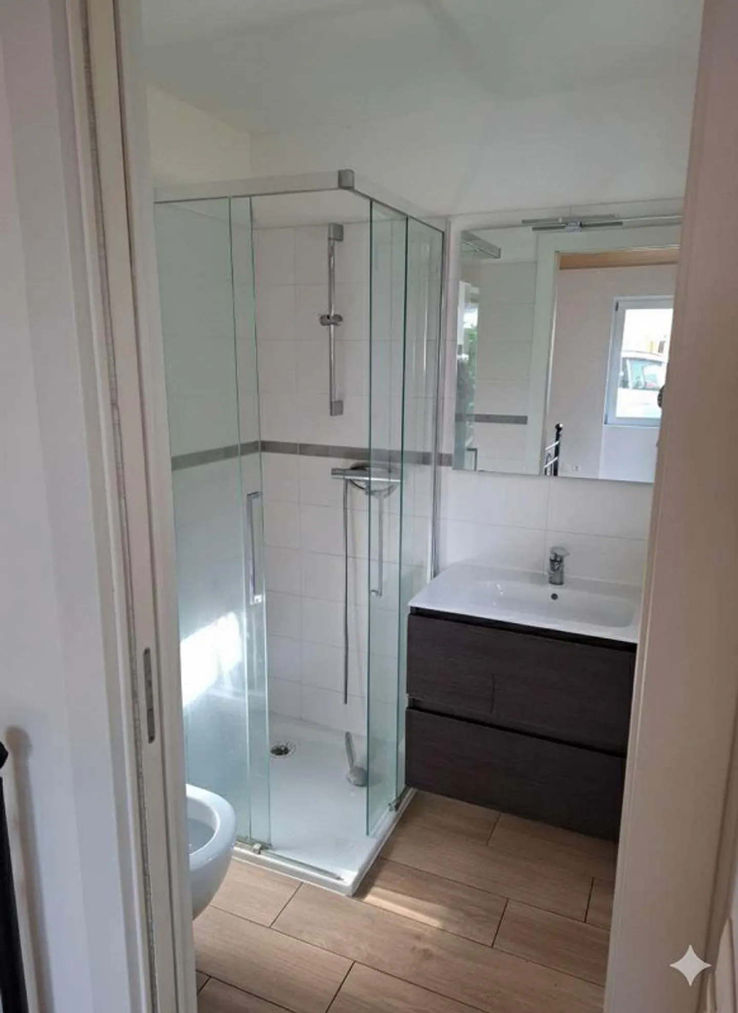 Studio Apartment, well connected to Lugano and Bellinzona - Photo 3 of 4