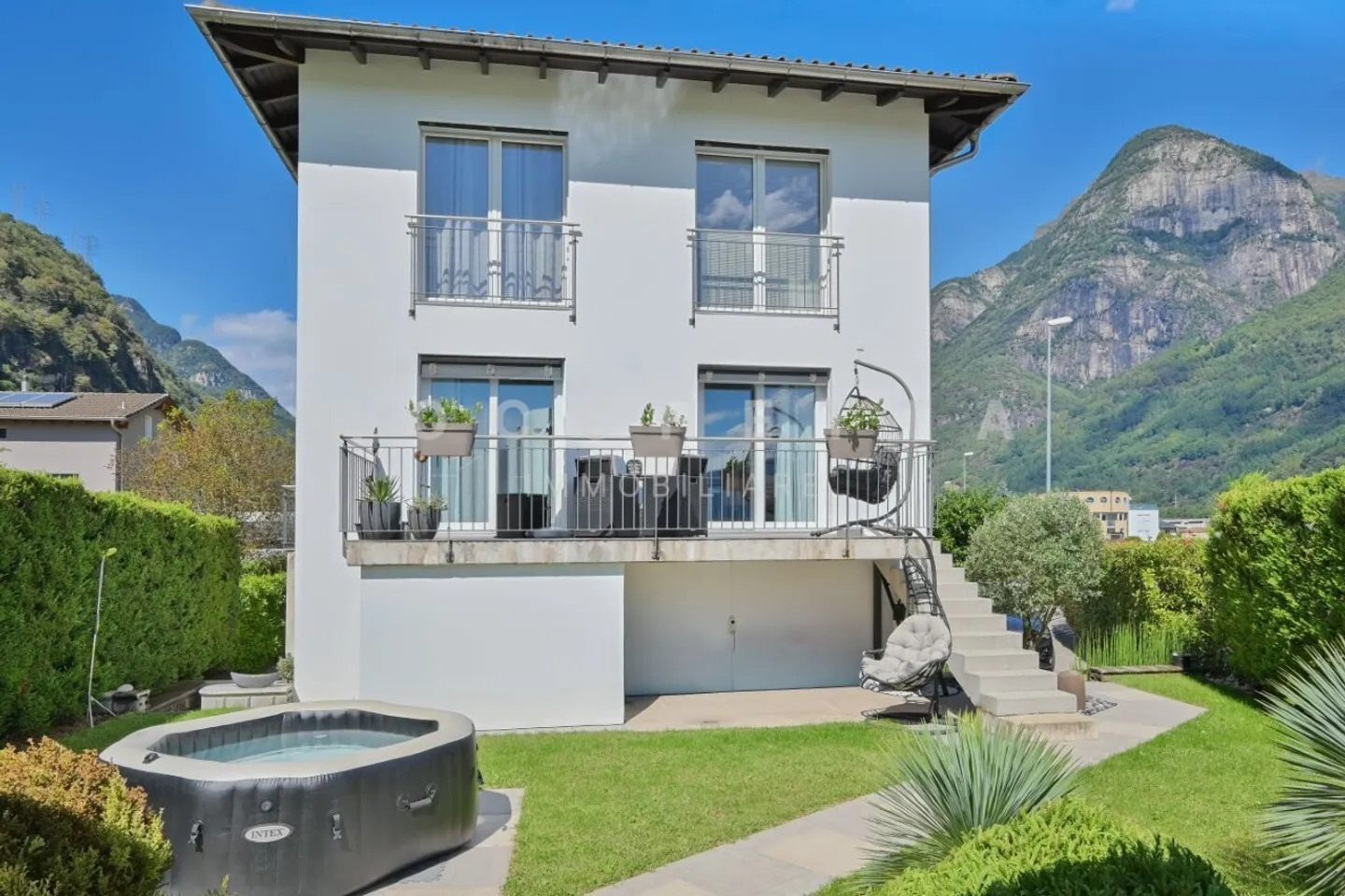 Casa singola in affitto - Foto 4 di 15