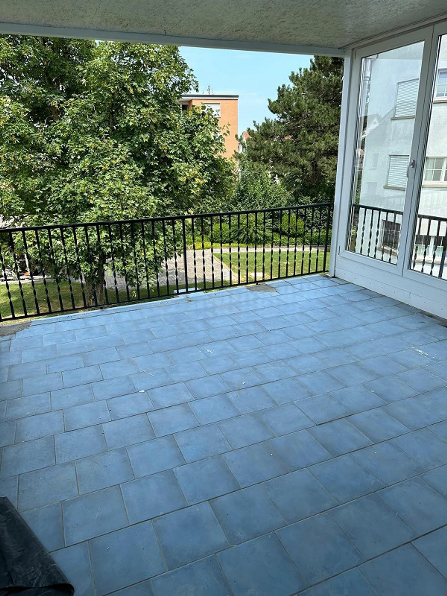 Appartamento ristrutturato con 3 stanze in una bella posizione - Foto 4 di 7