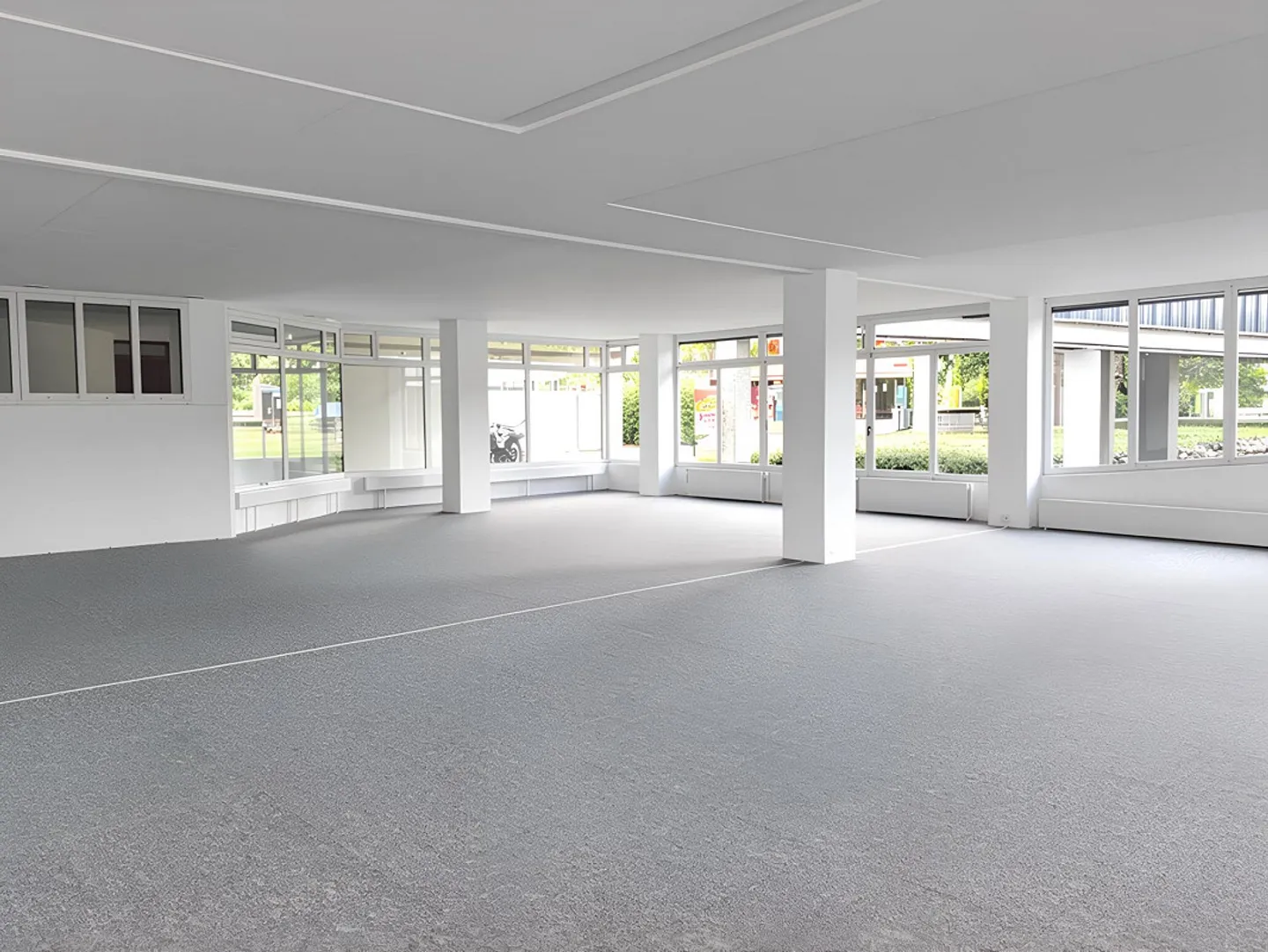 Office space for rent on the ground floor, ZH-Grünau Altstetten - Photo 2 of 5