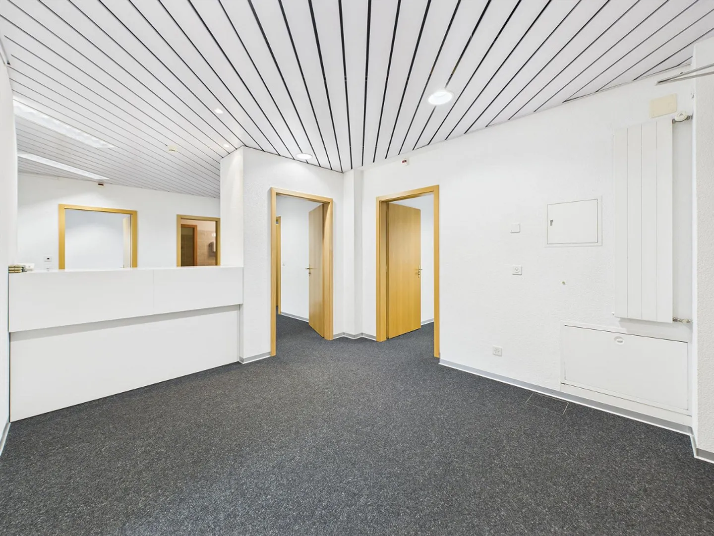 Moderne Büroräume in Brig - Foto 1 von 19