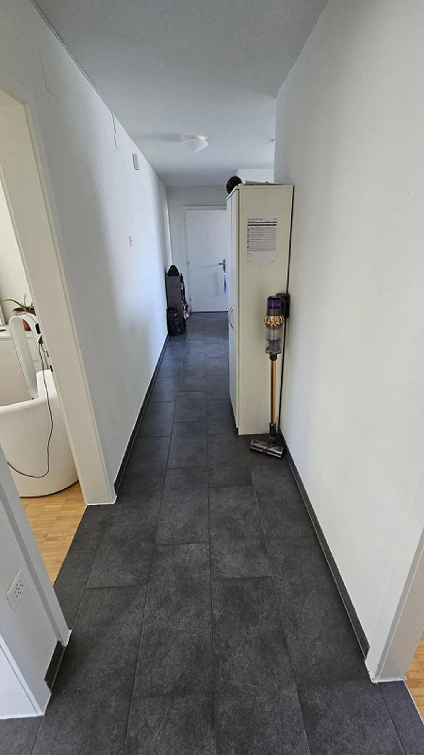 Appartement 4 pièces - Emplacement TOP - Photo 3 sur 8