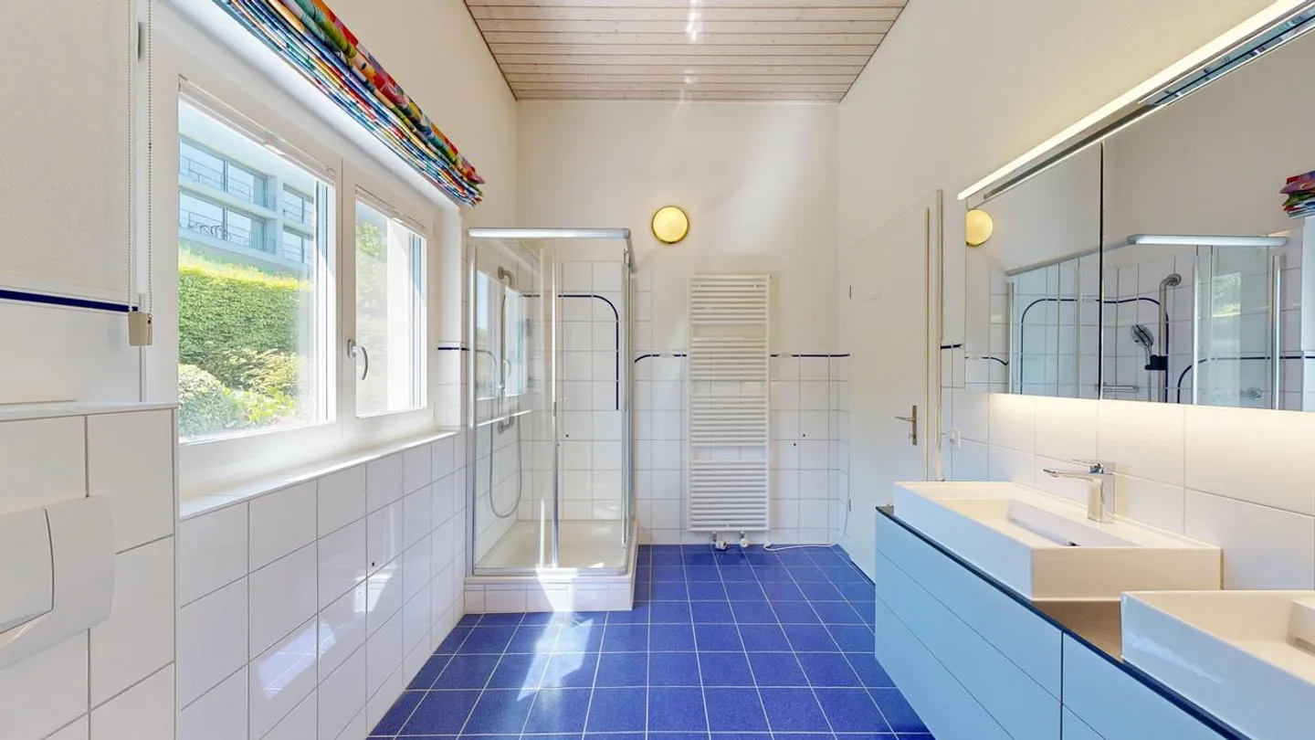 Ampia casa unifamiliare di 5,5 stanze con vista fantastica - Foto 12 di 21