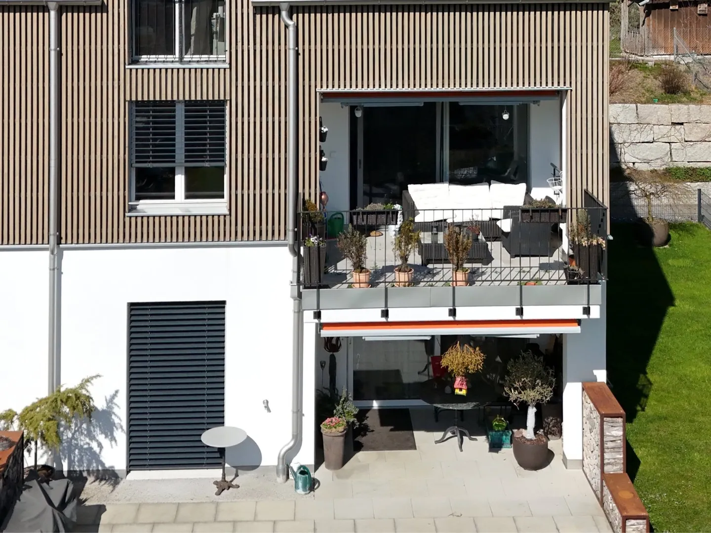 Attrayant et vivable – Appartement moderne de 3,5 pièces avec loggia sud ensoleillée - Photo 5 sur 12