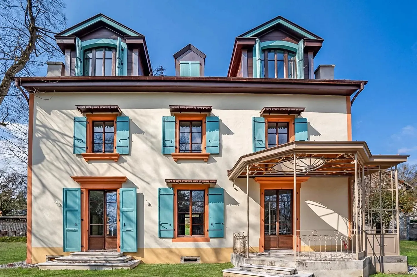 Timeless Elegance in a Master House - Photo 1 of 3