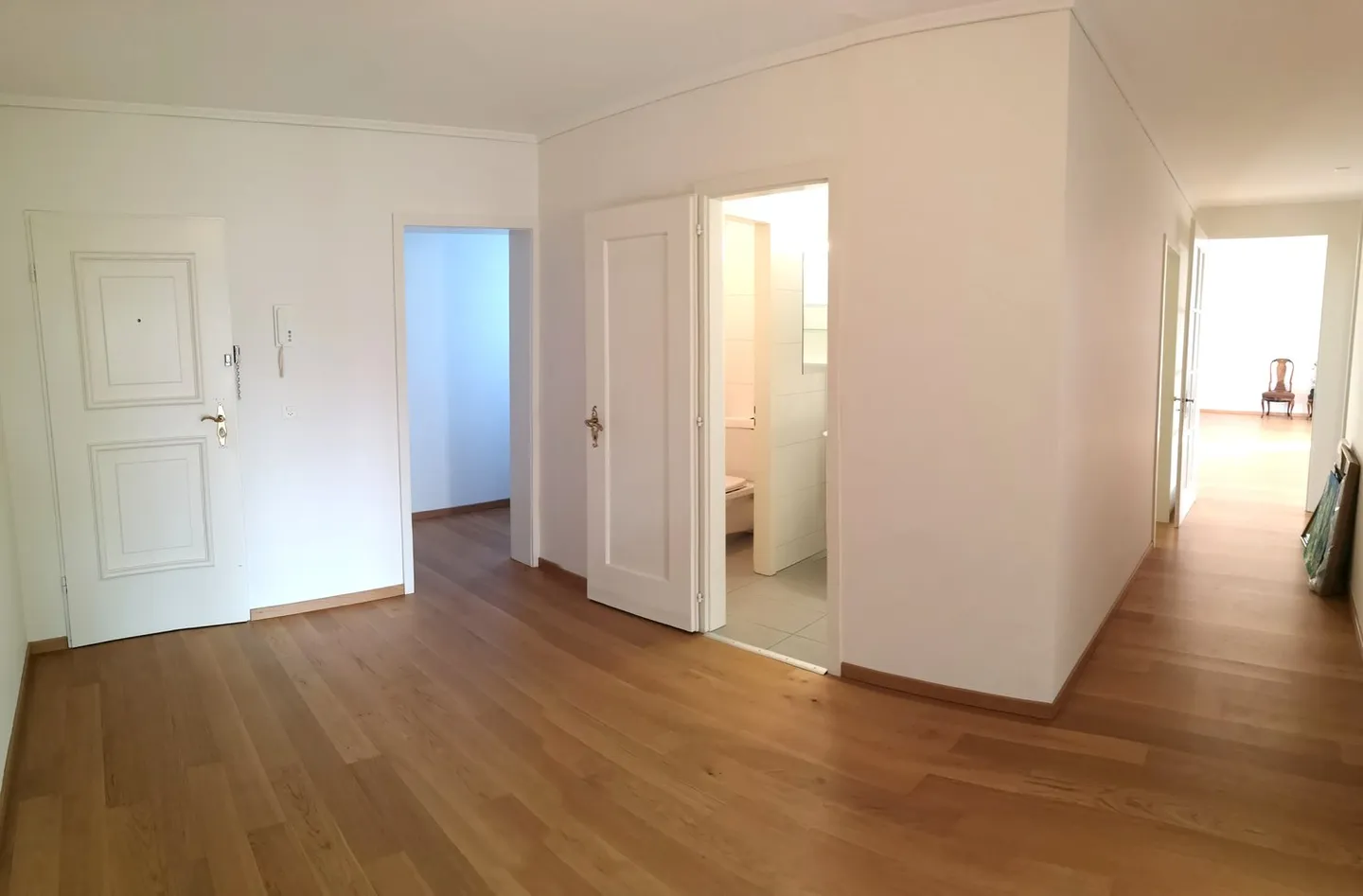 Appartamento moderno di 6,5 stanze, standard proprietario, quartiere di Wittigkofen (senza auto) - Foto 7 di 23