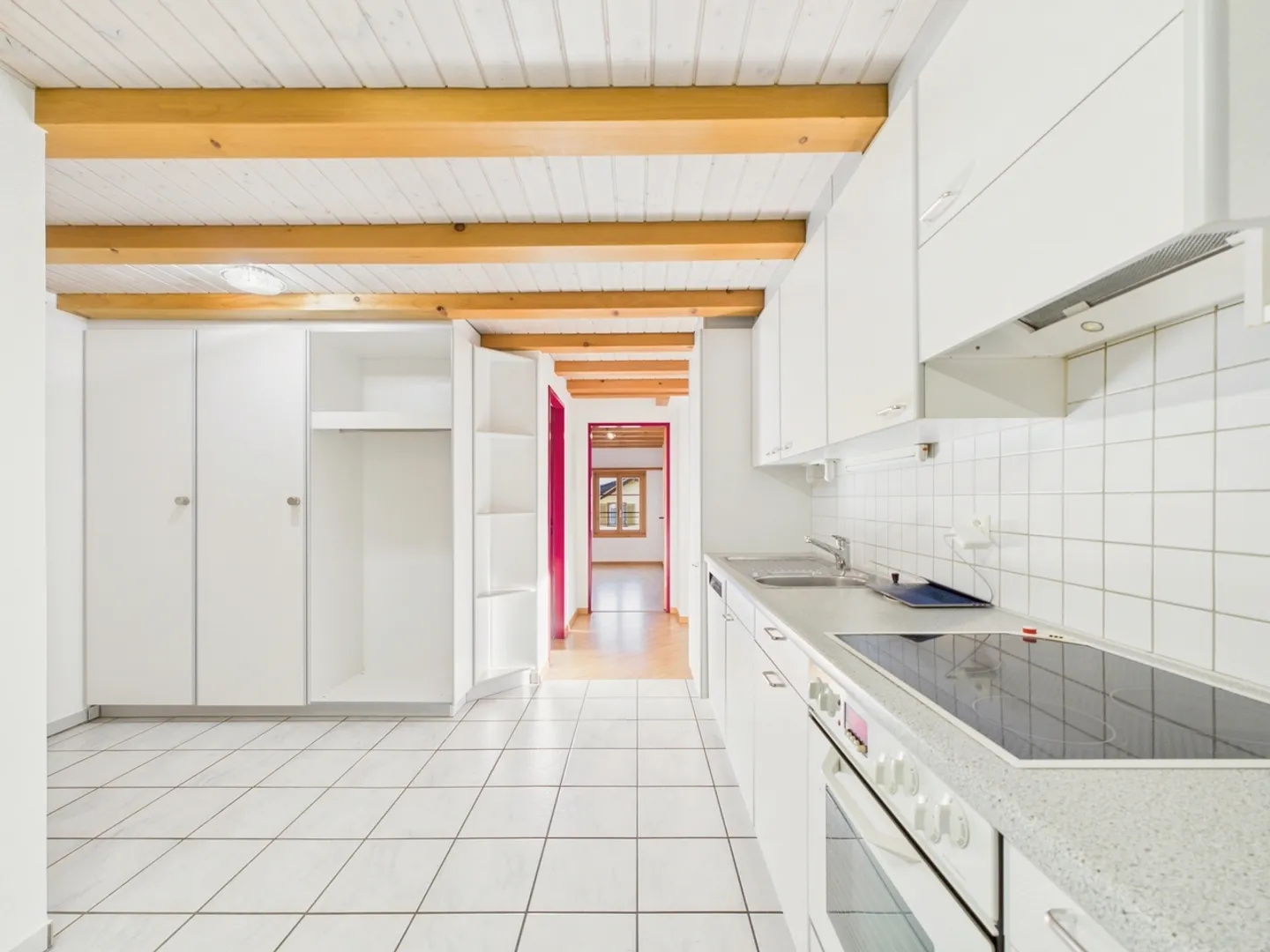 Cozy 3.5-Room Apartment in Lauperswil - Photo 2 of 7