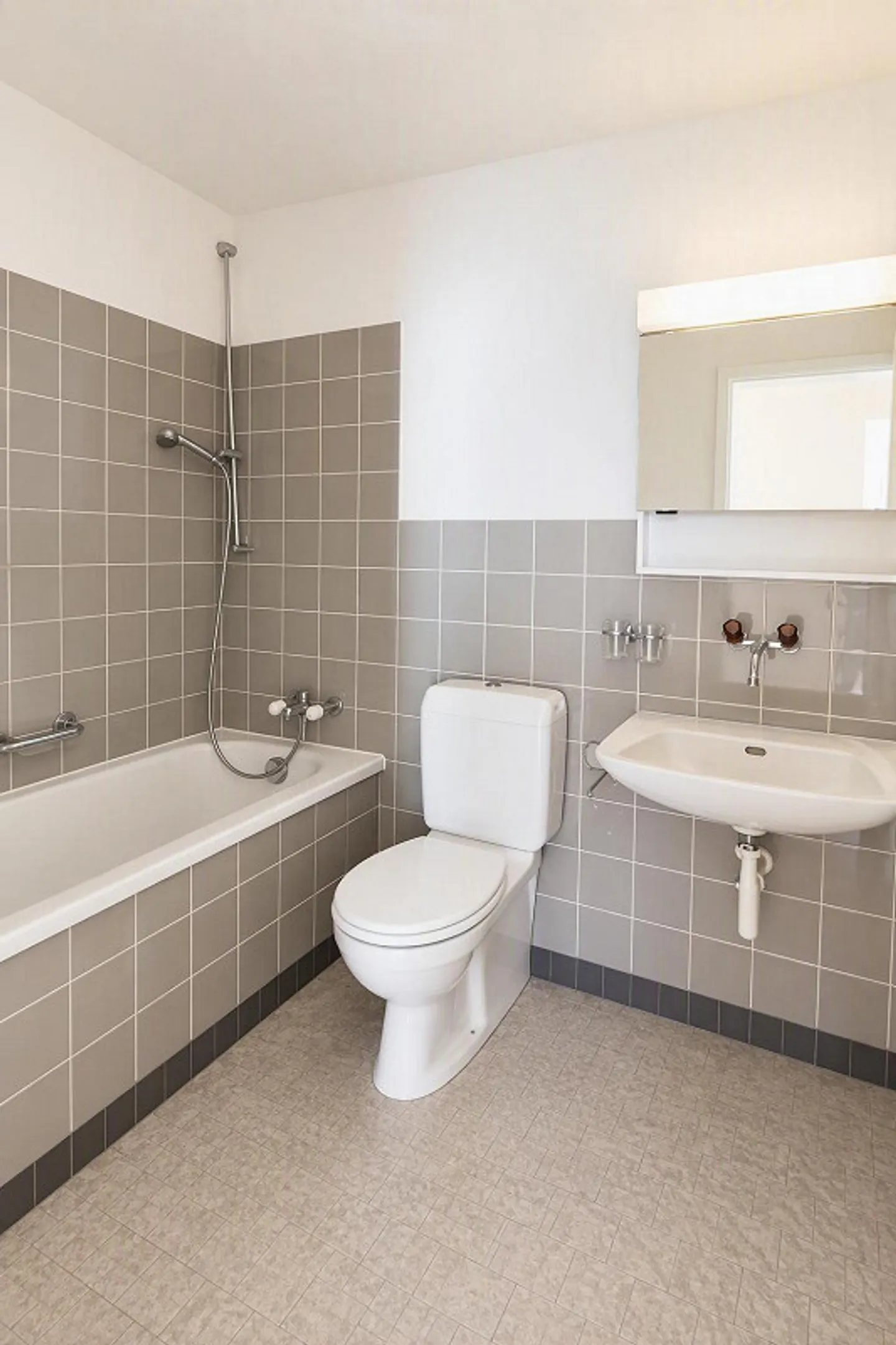 Appartement lumineux de 3,5 pièces - Photo 6 sur 10