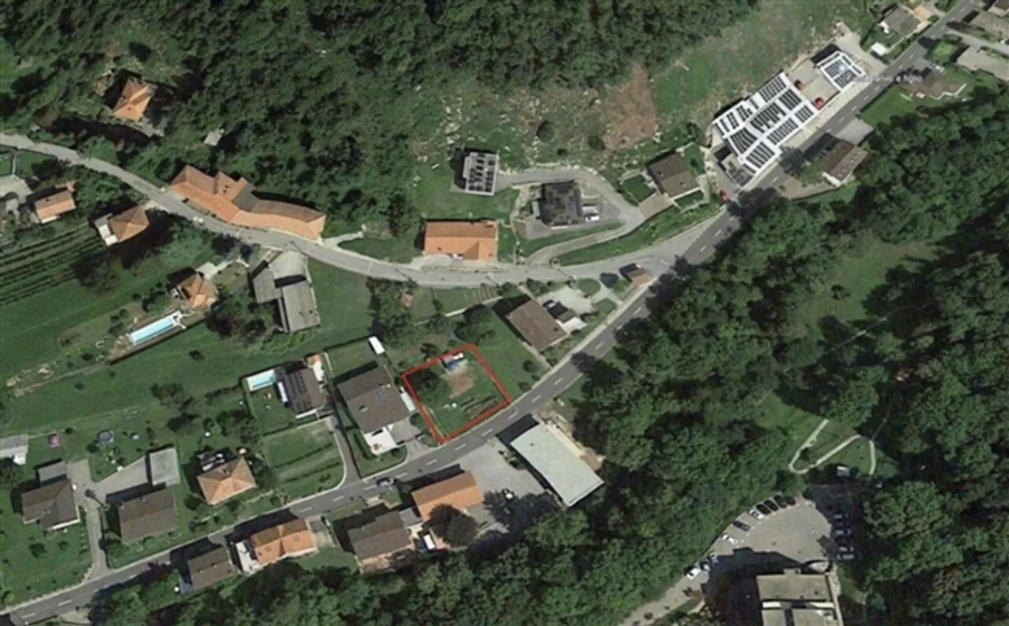 Terrain à bâtir à Arzo - Occasion unique pour la construction de votre maison de rêve 520 m2 - Photo 4 sur 8