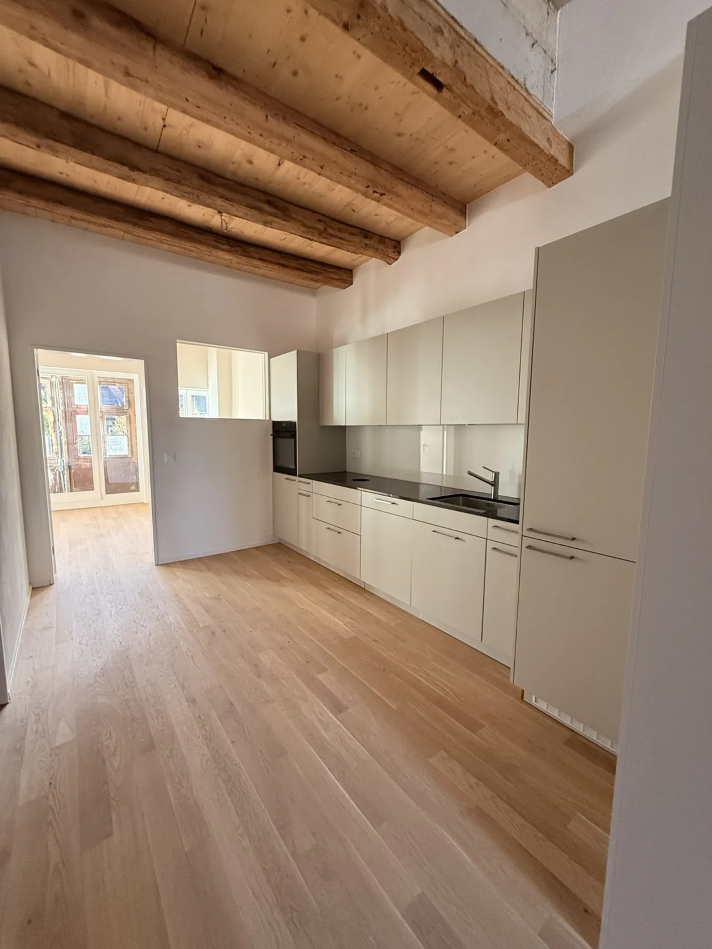 Vivere esclusivo con carattere – Appartamenti completamente ristrutturati in una casa storica a travi - Foto 4 di 8