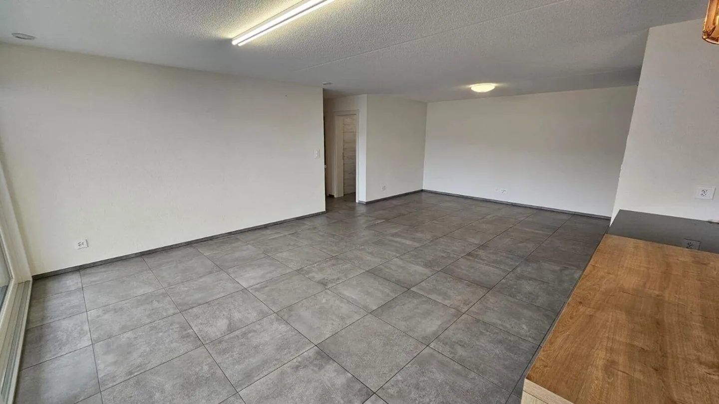 Modernes Apartment in Bassecourt - Foto 7 von 13