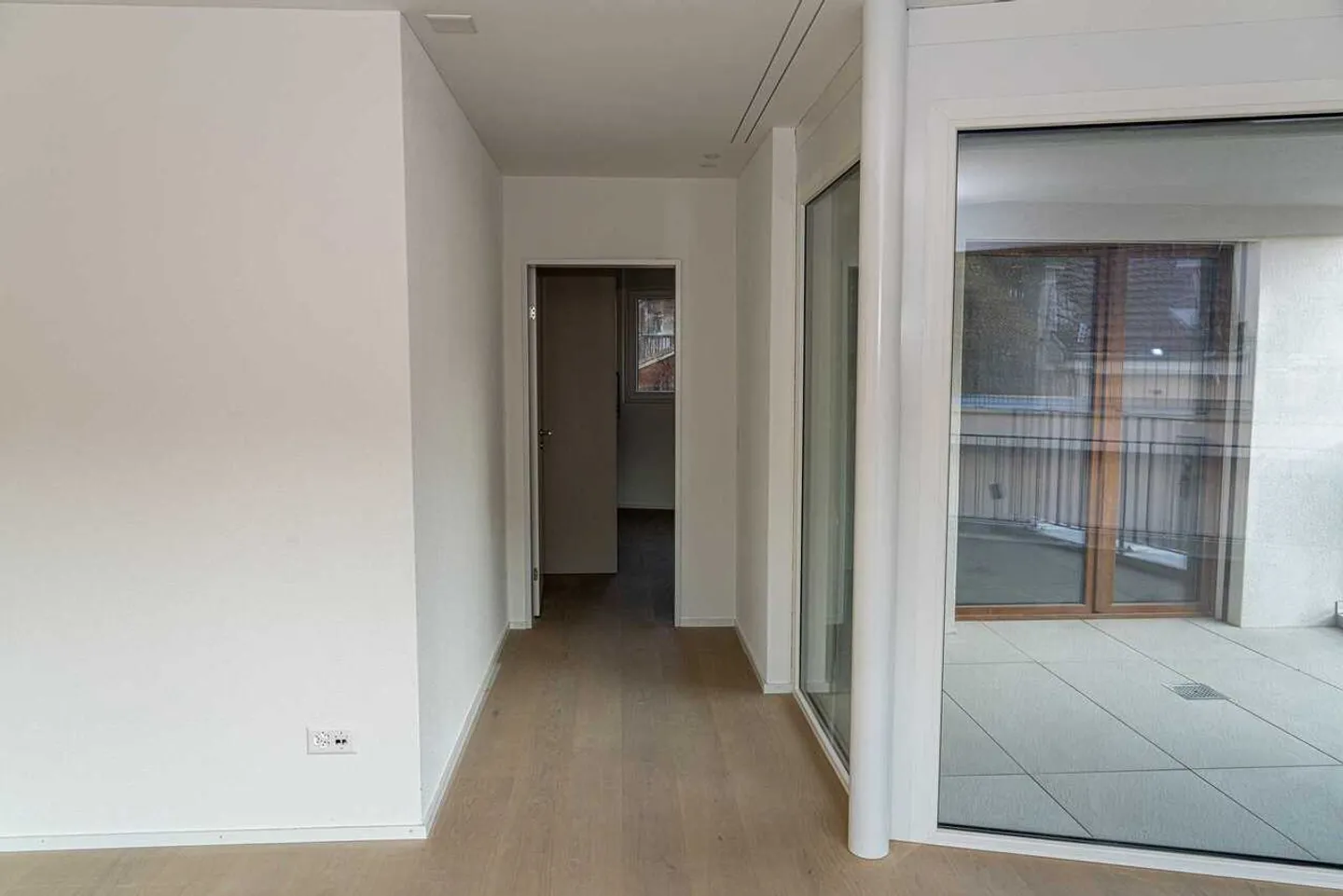 Appartement moderne de 3,5 pièces avec vue à Obermumpf - Photo 8 sur 11