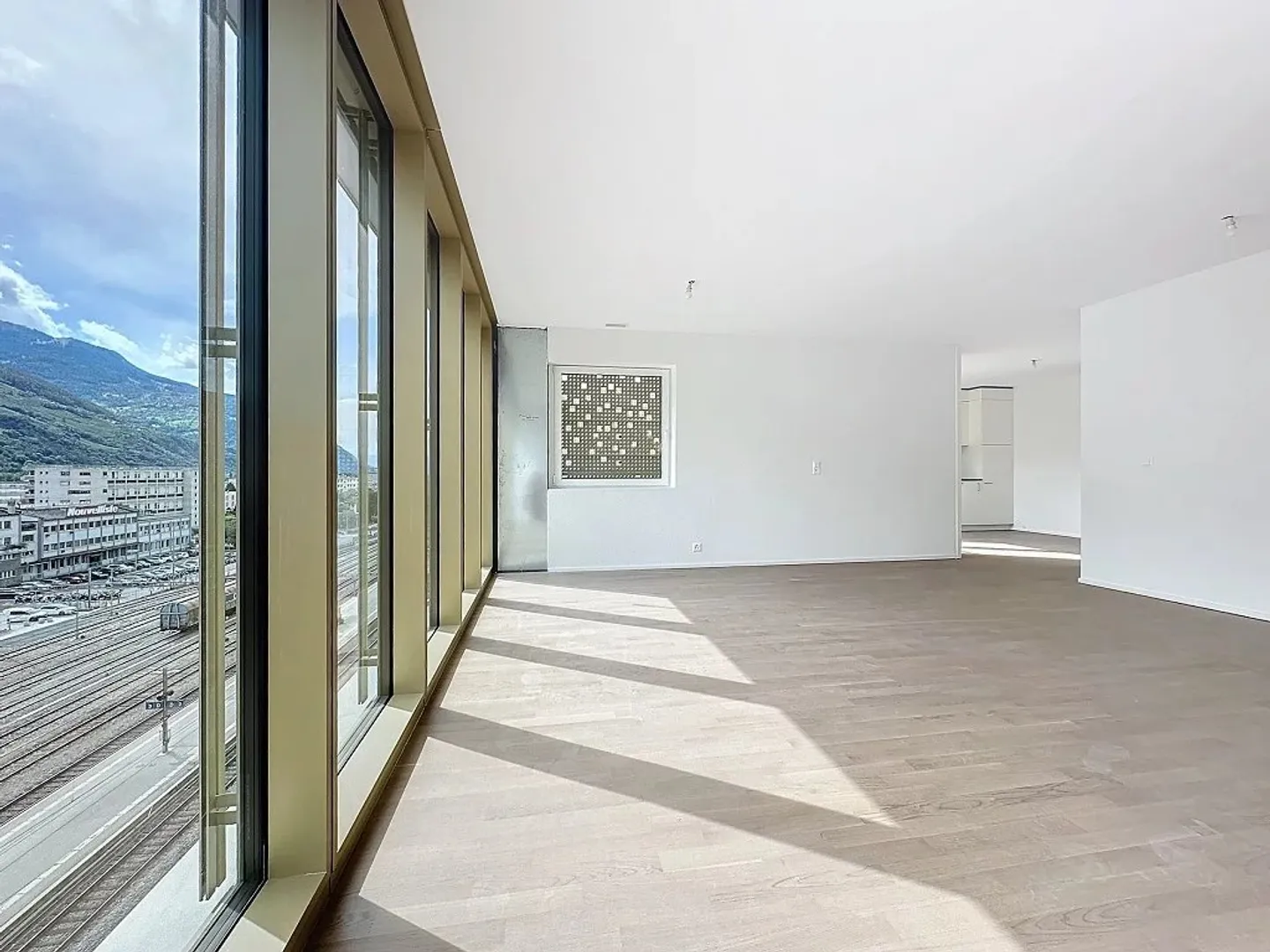 Appartement 2.5 pièces - Photo 2 sur 8