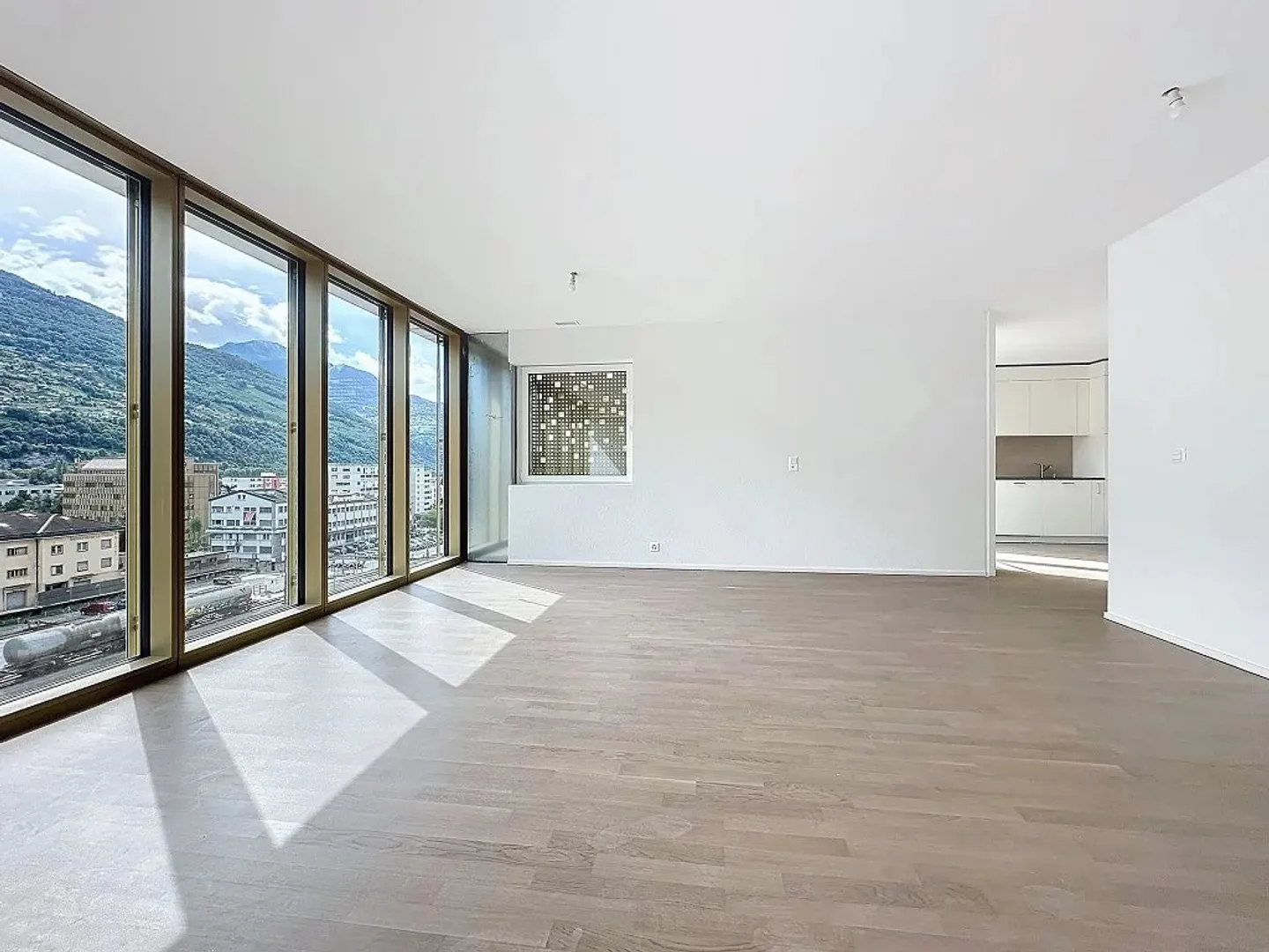 Appartement 2.5 pièces - Photo 3 sur 8