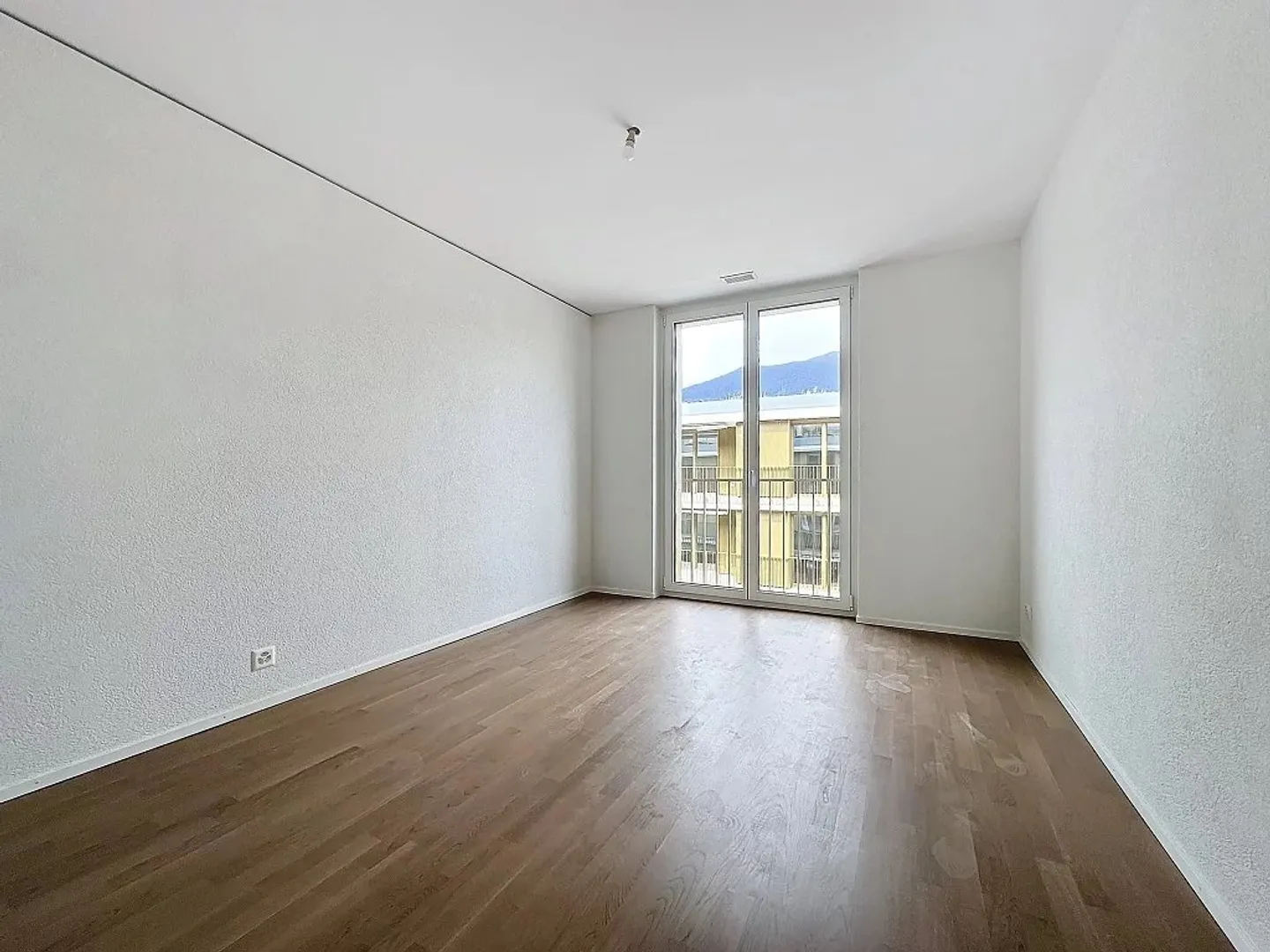 Appartement 2.5 pièces - Photo 6 sur 8