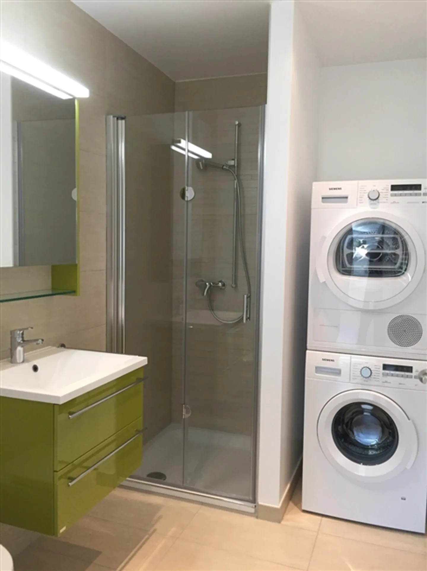 In the Heart of Vevey! Rare 4.5 Room Apartment! - Photo 9 of 10