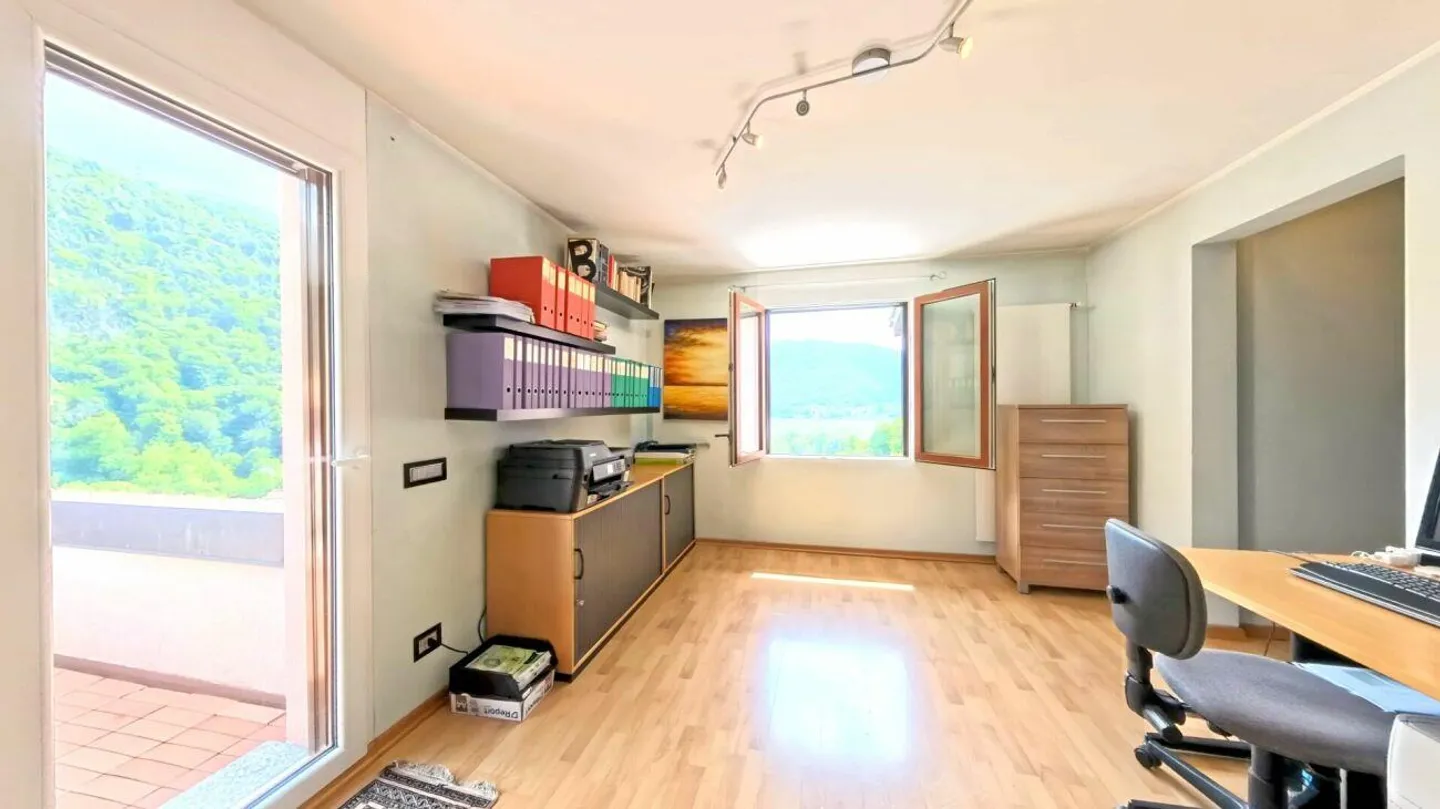 Oasi familiare con vista lago - Foto 10 di 15