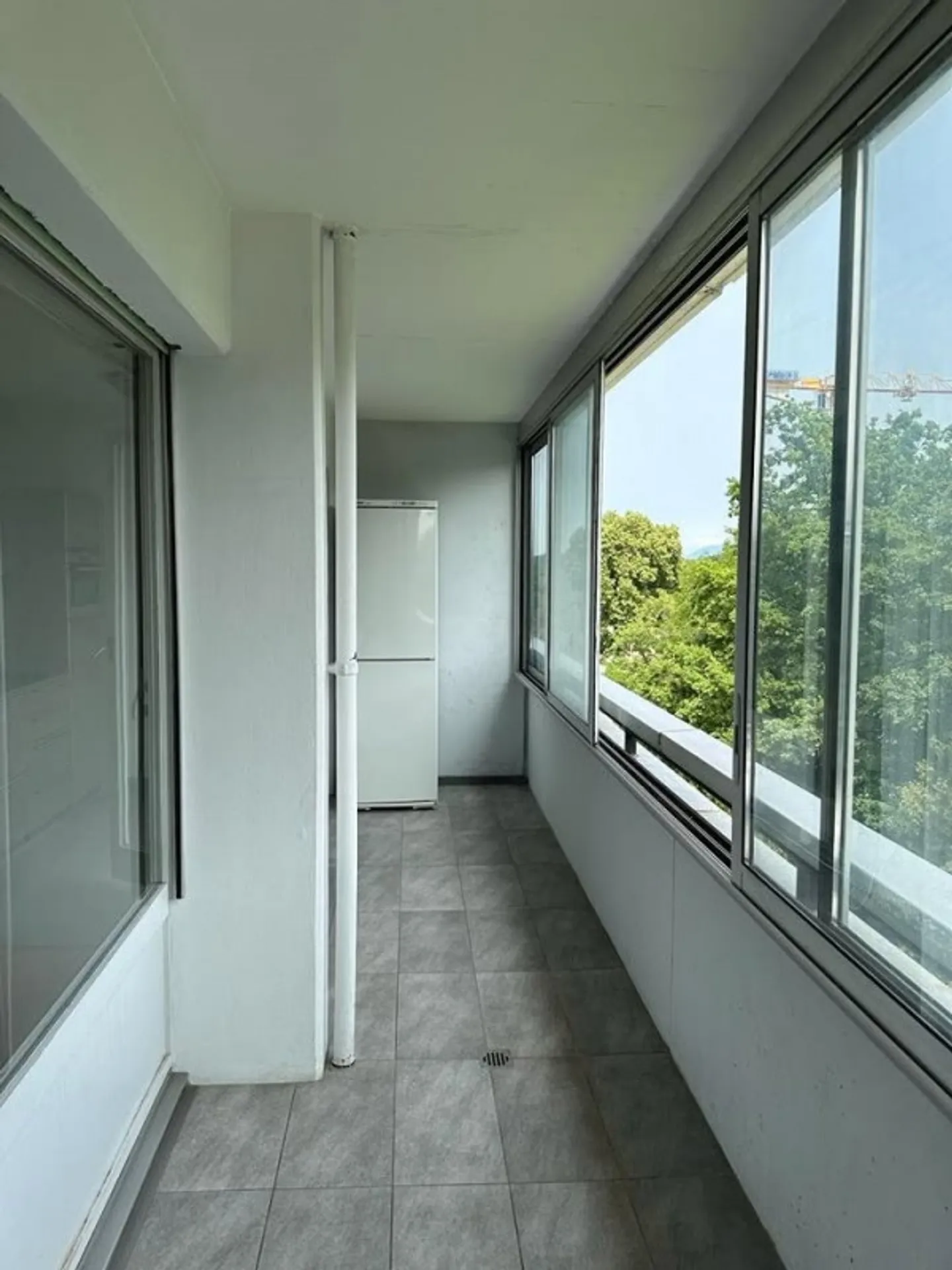 Appartamento Luminoso con Loggia - Foto 4 di 5