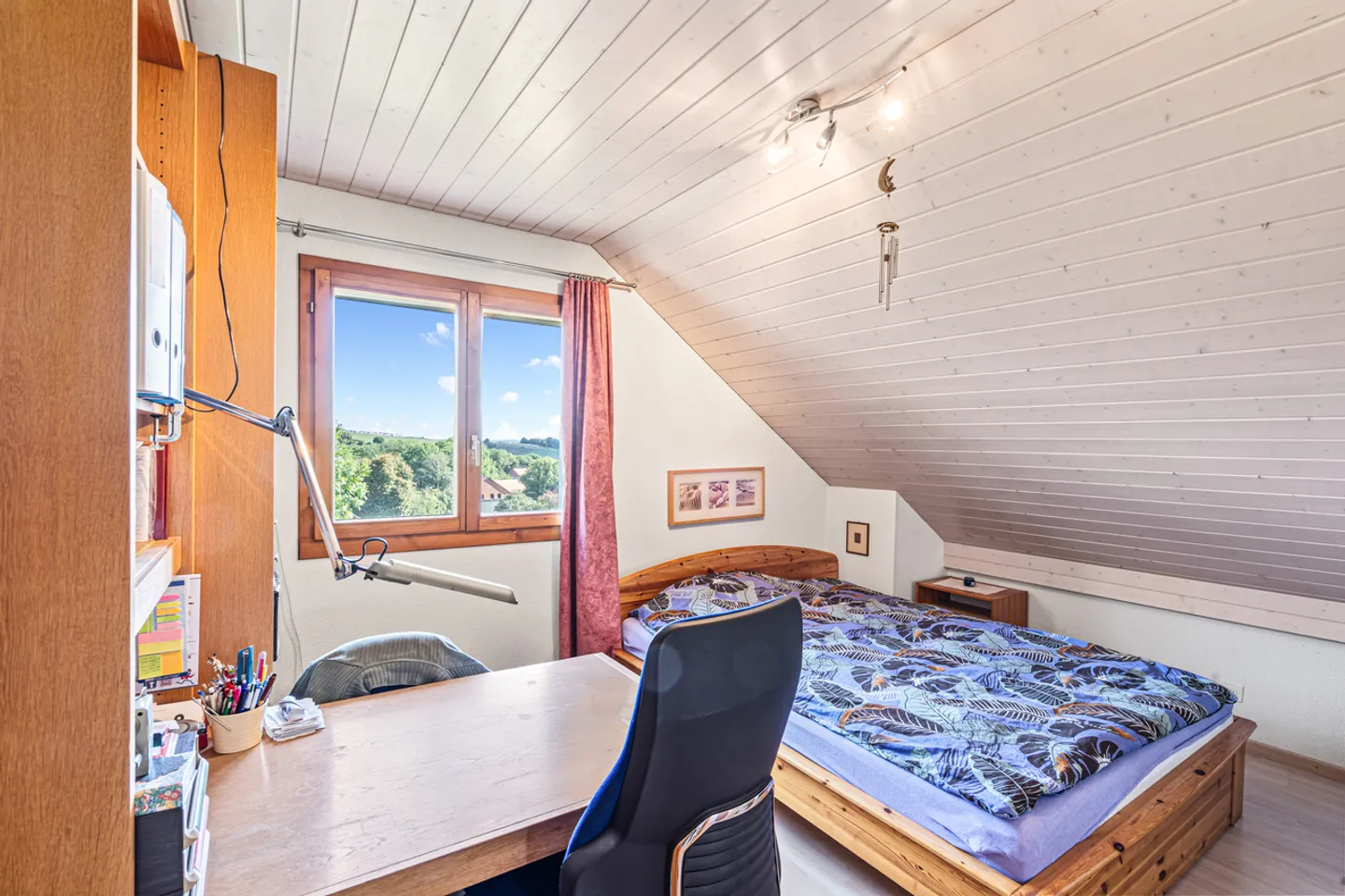 Gemütliches Familienhaus mit Terrasse und großem Garten - Foto 6 von 11