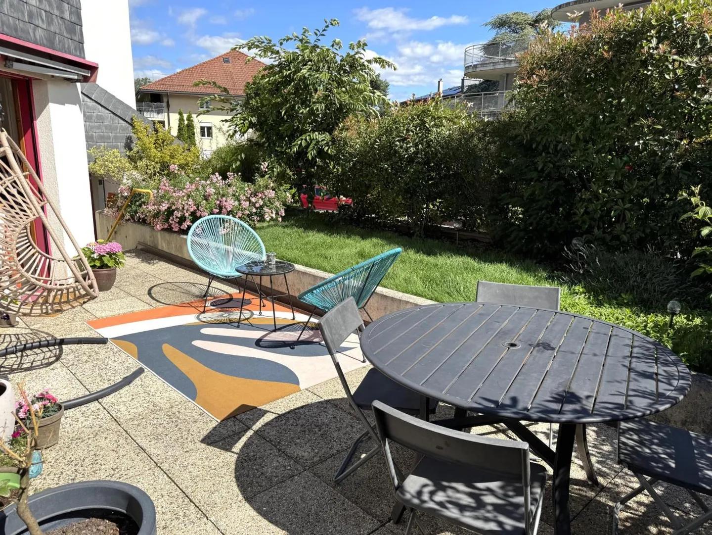 Bell'appartamento di 4,5 locali al piano giardino - Foto 1 di 13