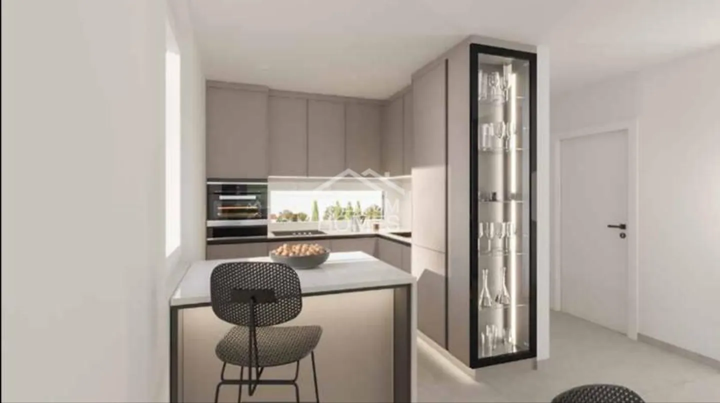 Exclusive Attic Apartment in Ziefen - Photo 3 of 7