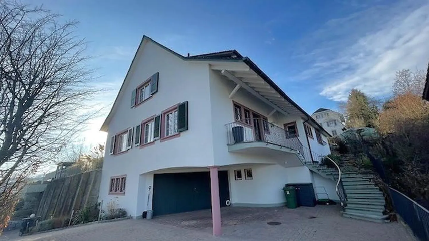 APPARTAMENTO DUPLEX DI 3½ LOCALI A LIESTAL (BL), ARREDATO - Foto 2 di 10