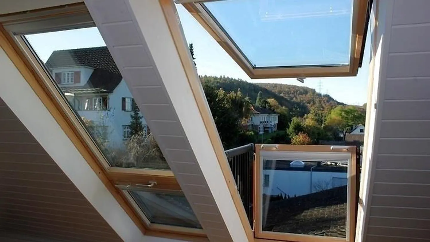 APPARTAMENTO DUPLEX DI 3½ LOCALI A LIESTAL (BL), ARREDATO - Foto 9 di 10