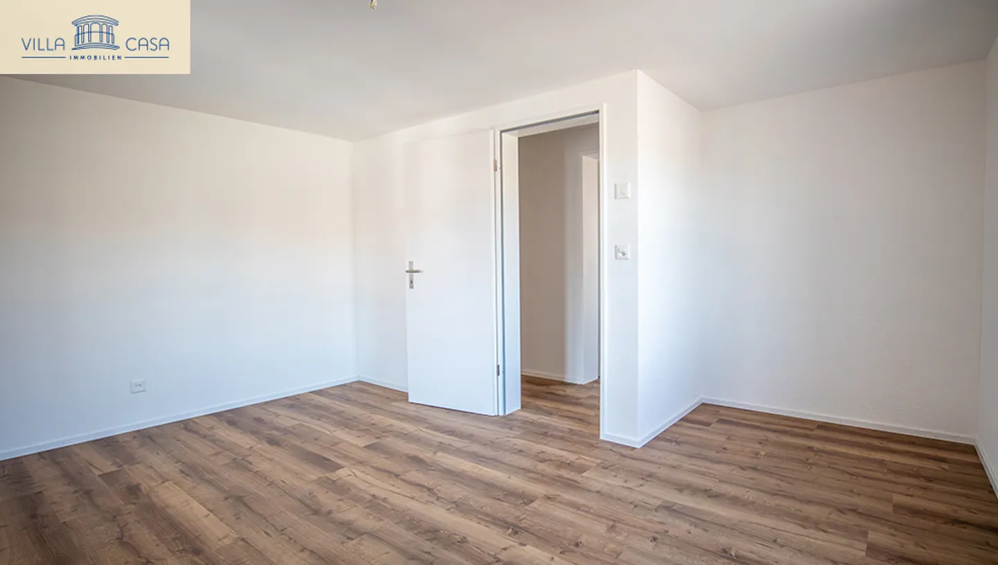 Modern 4-Room Apartment in Seftigen - Photo 9 of 14