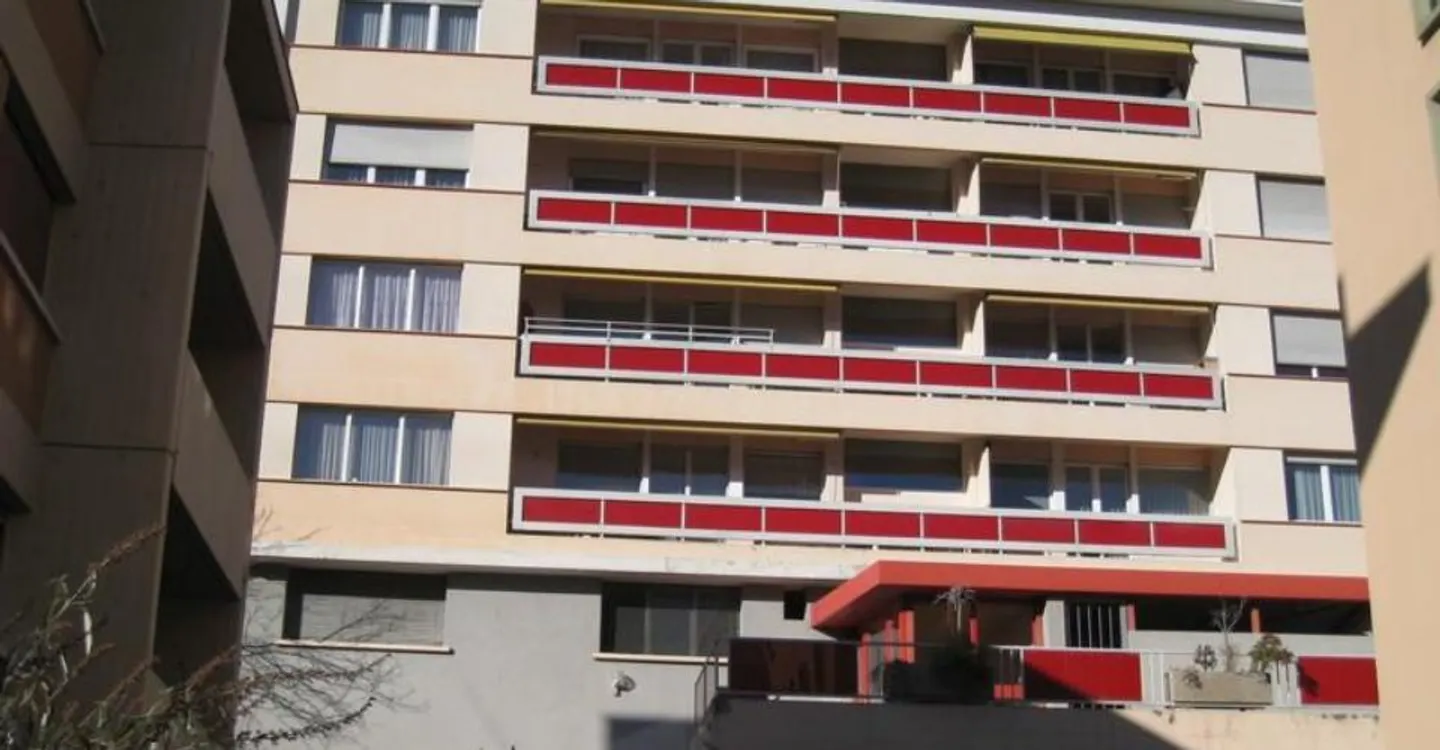 Appartement Charmant à Ruches - Photo 1 sur 8