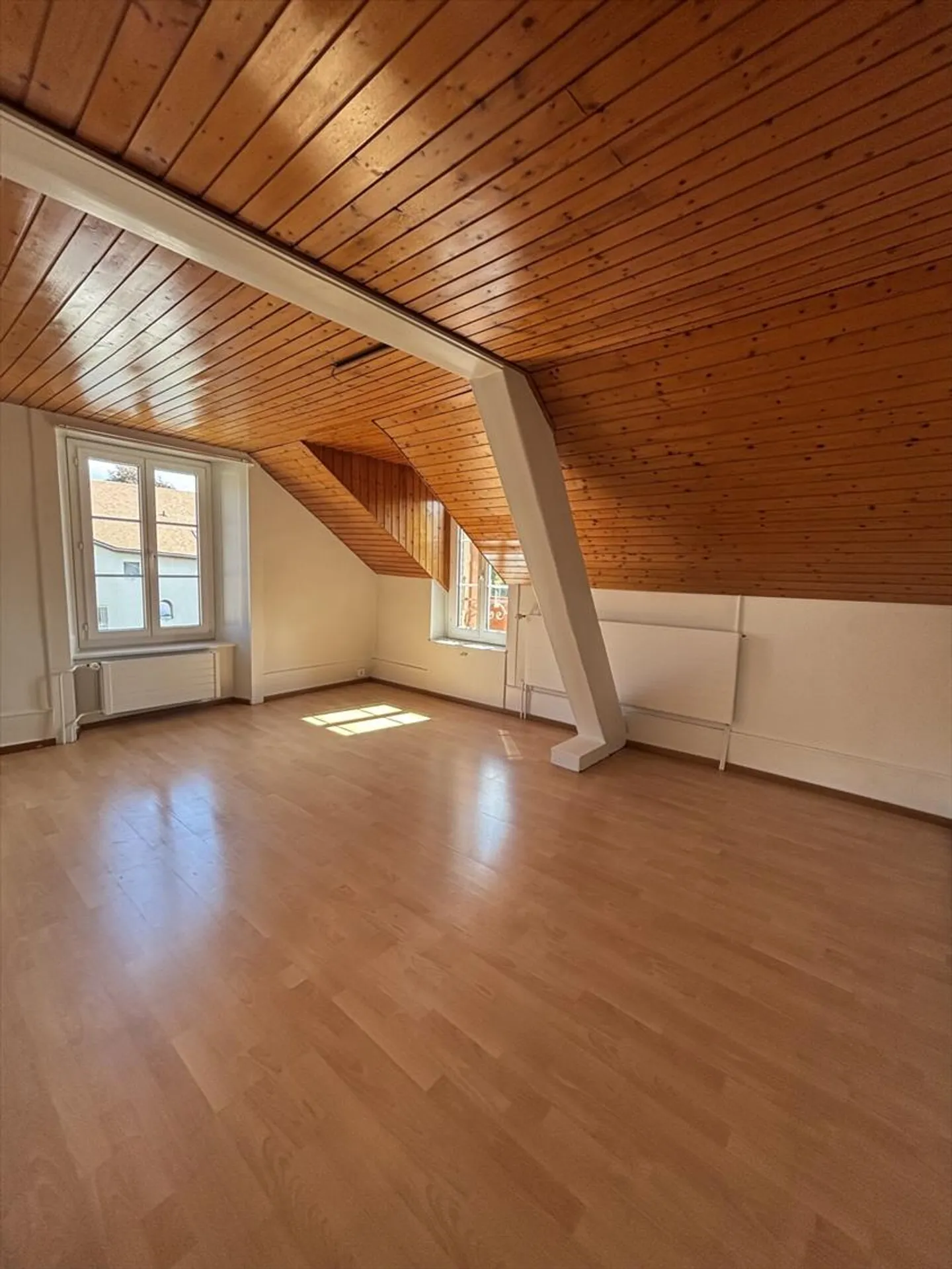 Bel appartement de 4 pièces au 2ème étage - Photo 5 sur 13