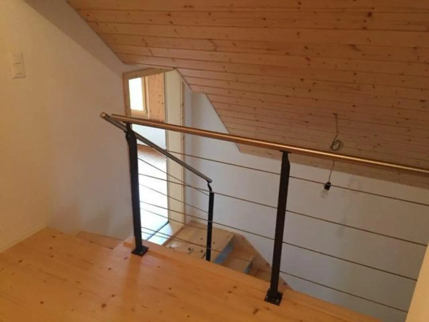 Casa unifamiliare nel verde con vista mozzafiato - Foto 7 di 17