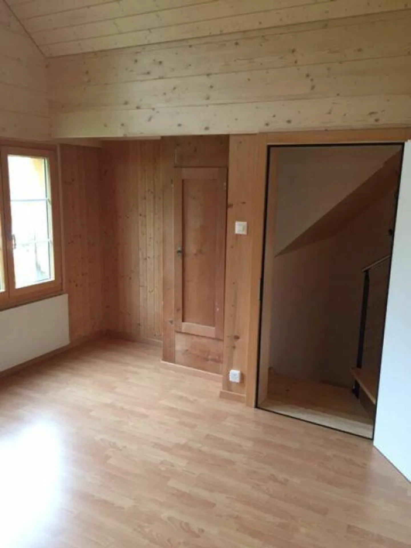 Casa unifamiliare nel verde con vista mozzafiato - Foto 10 di 17